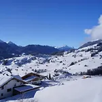 Ξενοδοχείο με διαμερίσματα Alpinsonnenresidenz Fiss
