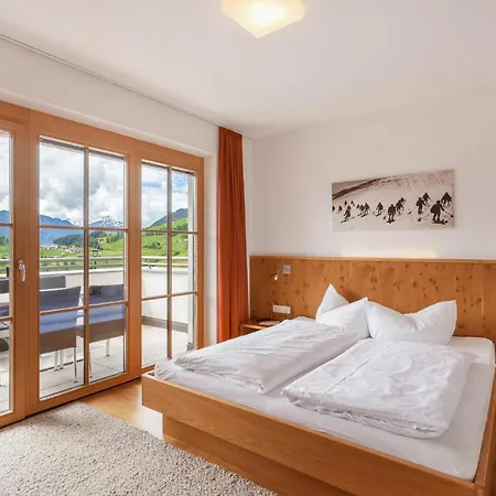 Alpinsonnenresidenz Aparthotel Fiss