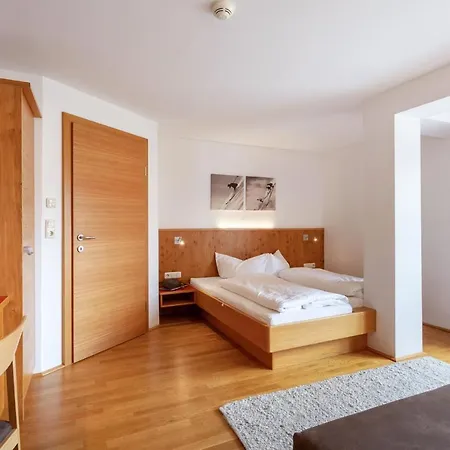Aparthotel Alpinsonnenresidenz 4*