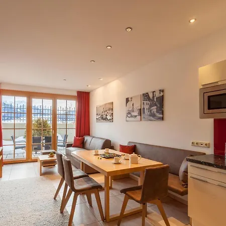 Aparthotel Alpinsonnenresidenz Fiss