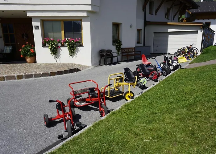 Alpinsonnenresidenz فس