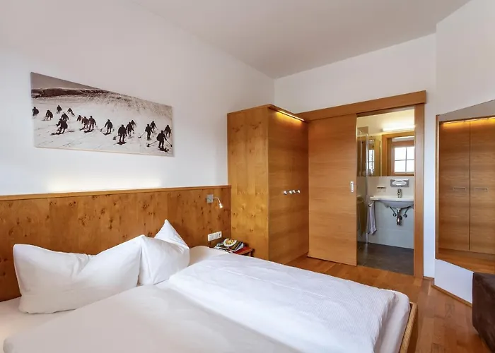 Alpinsonnenresidenz شقة فندقية 4*