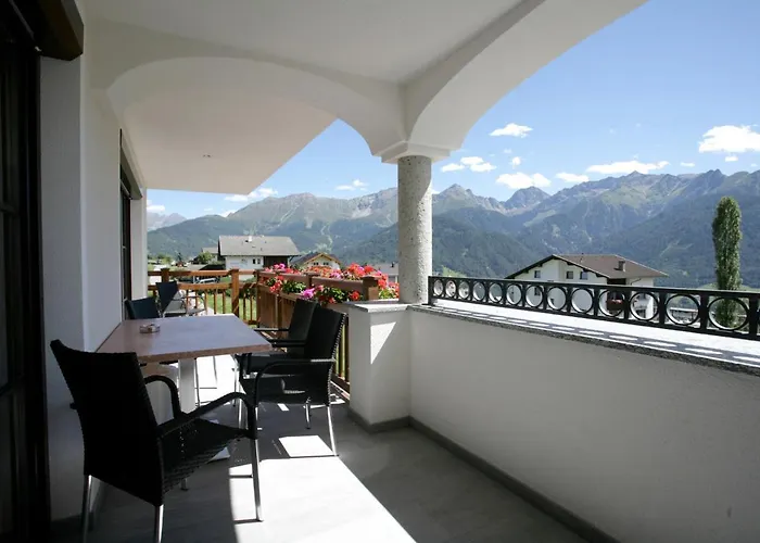 Alpinsonnenresidenz شقة فندقية 4*