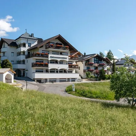 Ξενοδοχείο με διαμερίσματα Alpinsonnenresidenz Fiss