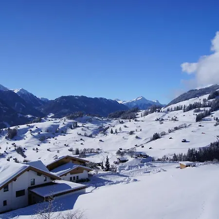 Lägenhetshotell Alpinsonnenresidenz Fiss