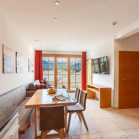 Alpinsonnenresidenz 4* Fiss